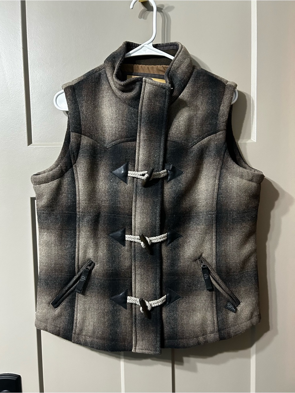 STS Ranchwear Plaid Wool blend Vest toggles & zipper grey brown “The Willow”